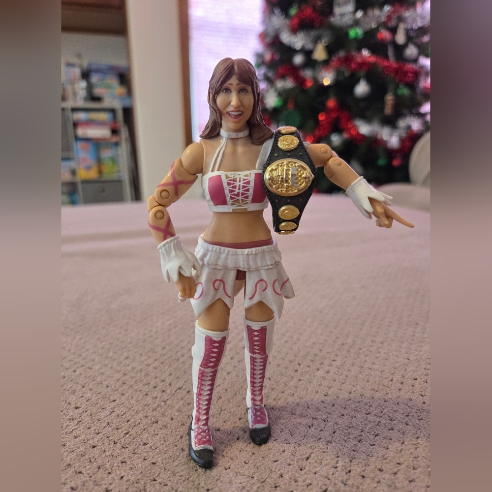 2021 AEW Jazwares Unrivaled Collection Series 3 #20 Riho Preowned wrestling - Picture 3 of 12
